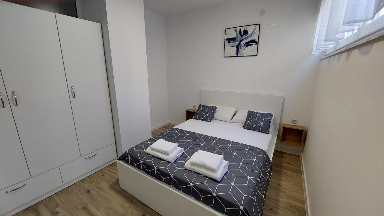 Apartman Adora